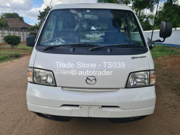 2016 - Mazda  Bongo