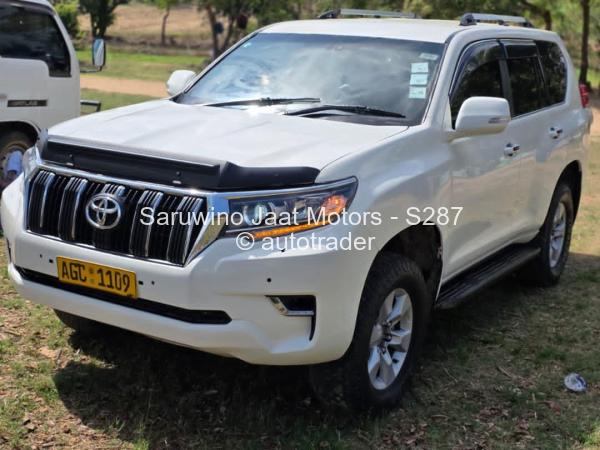 2015 - Toyota  Land Cruiser