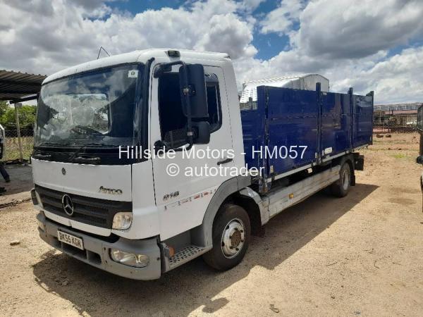 2016 - Mercedes Benz Artego