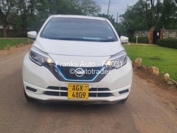 2017 - Nissan  Note
