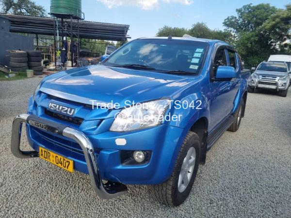 2014 - Isuzu  Kb