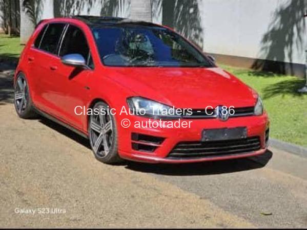 2014 - Volkswagen  Golf