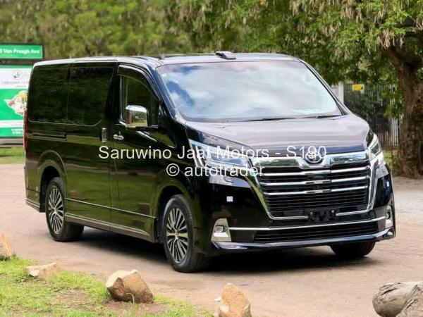 2020 - Toyota  Granvia