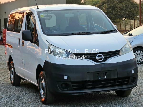 2019 - Nissan  NV200
