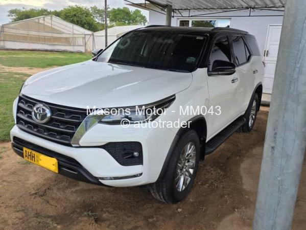 2021 - Toyota  Fortuner