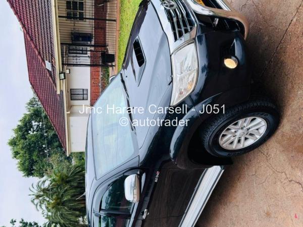 2013 - Toyota  Hilux D4D