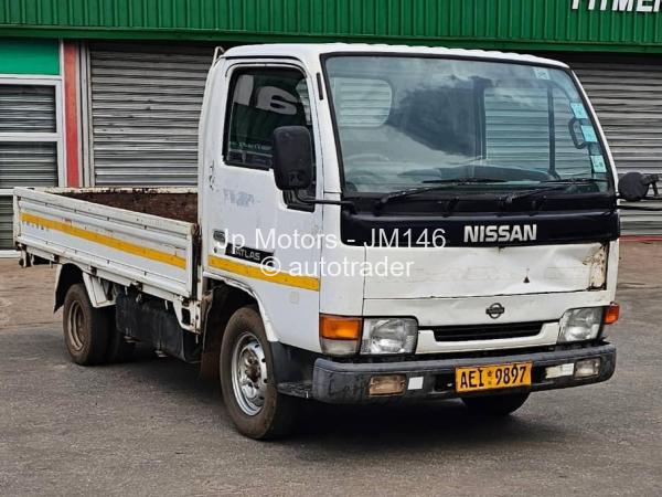 1998 - Nissan  Atlas