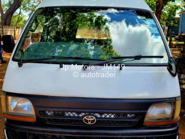 1999 - Toyota  Hiace