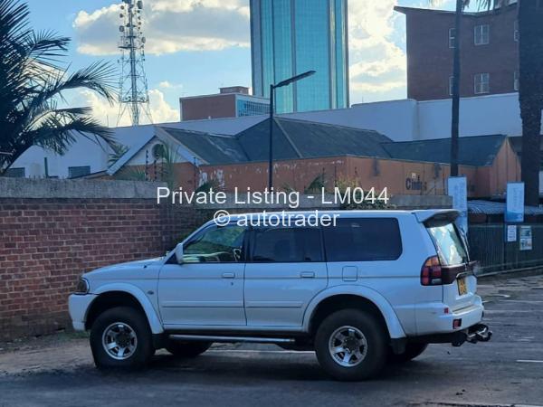 1998 - Mitsubishi  Pajero