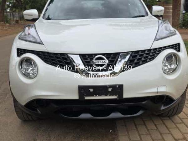 2016 - Nissan  Juke