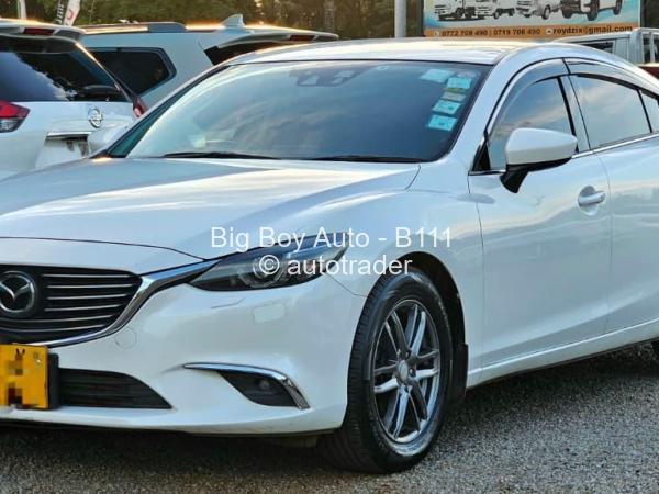 2017 - Mazda  Atenza