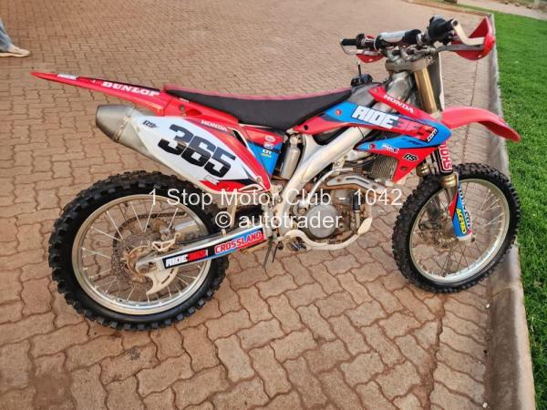  - Honda CRF450R