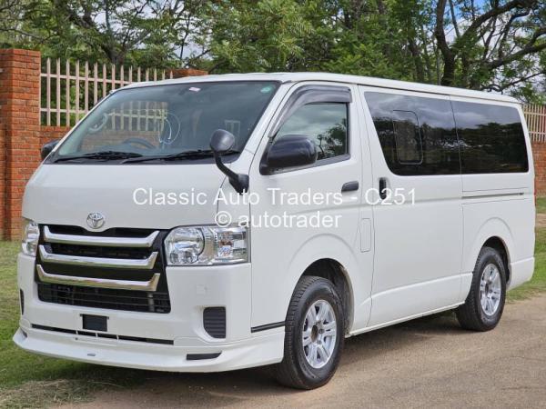2017 - Toyota  Hiace