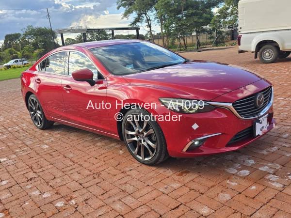 2017 - Mazda  Atenza