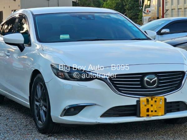 2017 - Mazda  Atenza