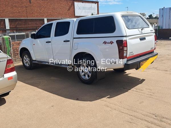 2017 - Isuzu  D-Max