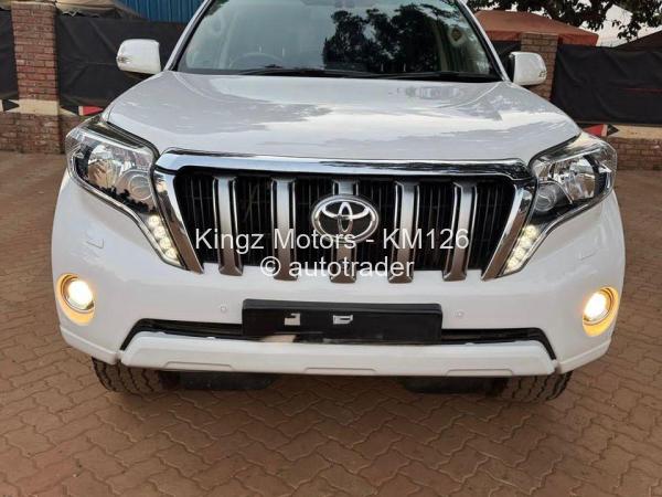 2016 - Toyota  Land Cruiser Prado