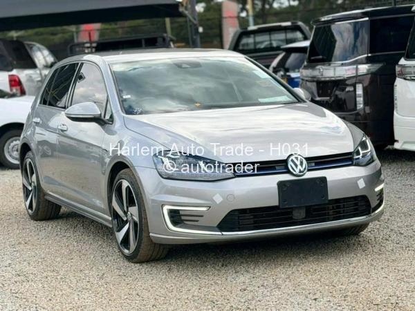 2016 - Volkswagen  Golf
