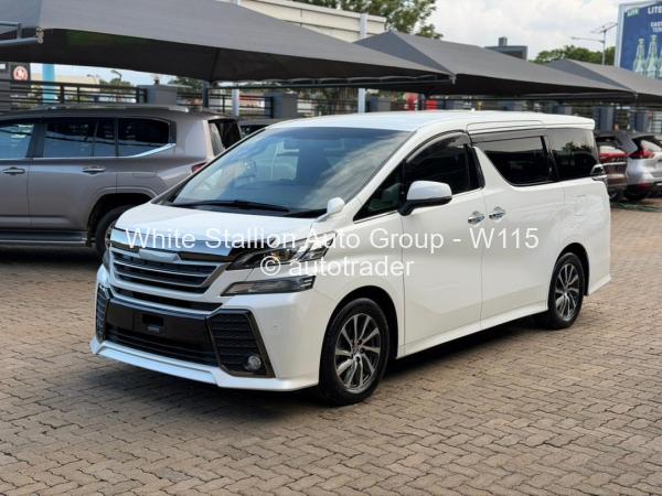 2017 - Toyota  Vellfire