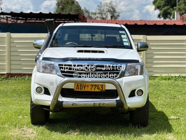 2014 - Toyota  Hilux D4D