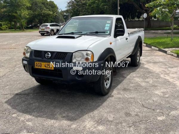 2013 - Nissan  NP300 Hardbody