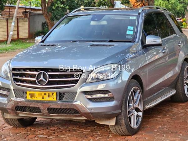 2014 - Mercedes Benz ML