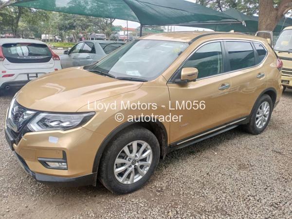 2018 - Nissan  X-Trail