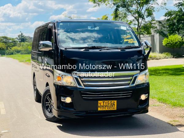 2015 - Nissan  NV350