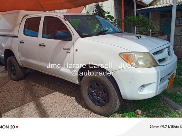 2010 - Toyota  Hilux D4D