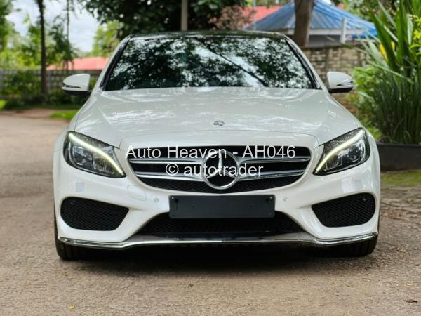 2016 - Mercedes Benz C200