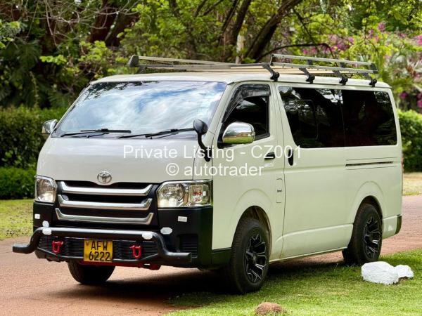 2013 - Toyota  Hiace