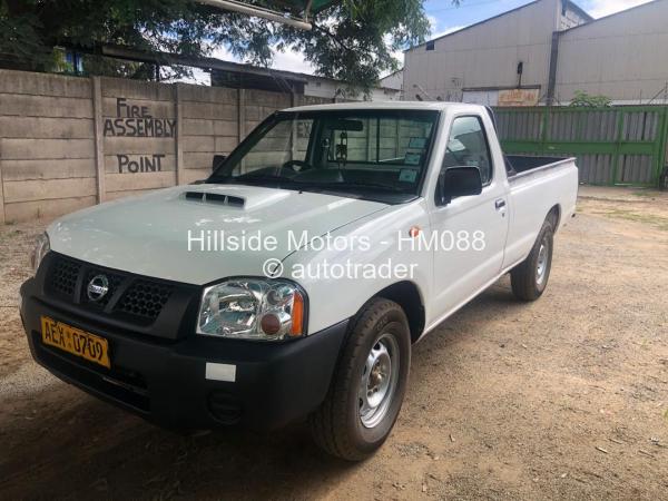 2018 - Nissan  NP300 Hardbody