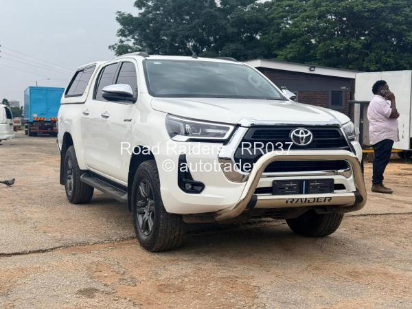 2023 - Toyota  HILUX GD6