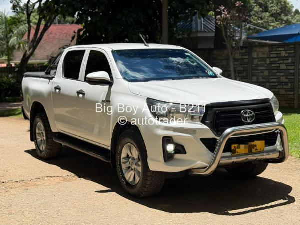 2018 - Toyota  HILUX GD6