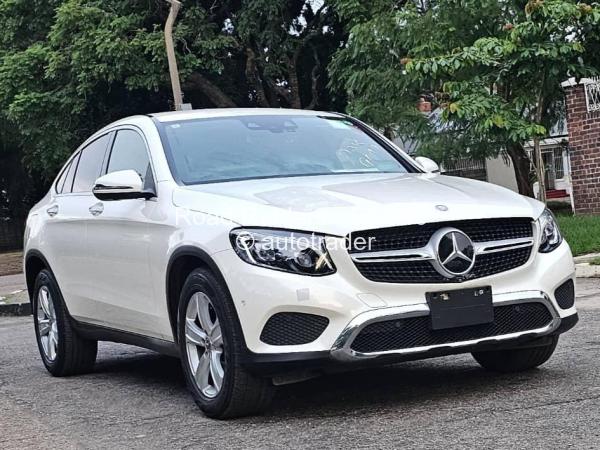 2018 - Mercedes Benz GLC