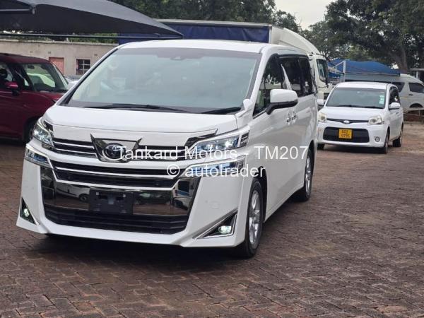 2020 - Toyota  Vellfire
