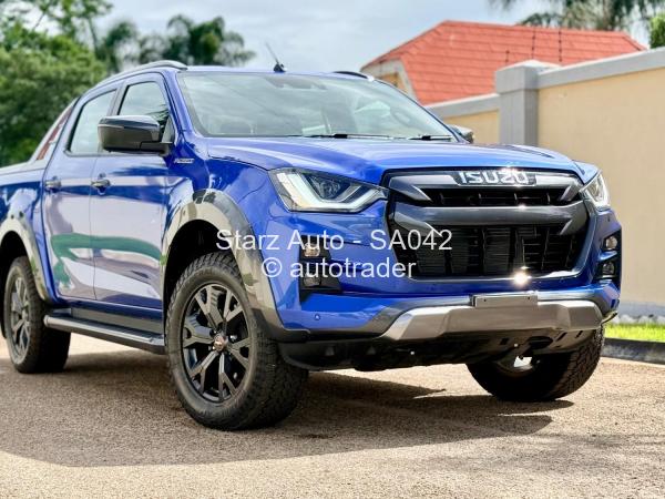 2025 - Isuzu  D-Max
