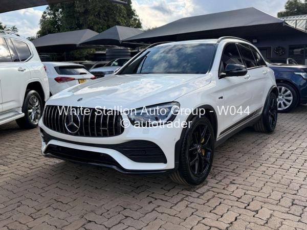 2020 - Mercedes Benz GLC