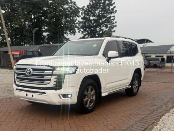 2024 - Toyota  Land Cruiser 300