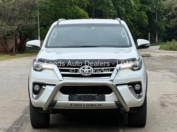 2017 - Toyota  Fortuner