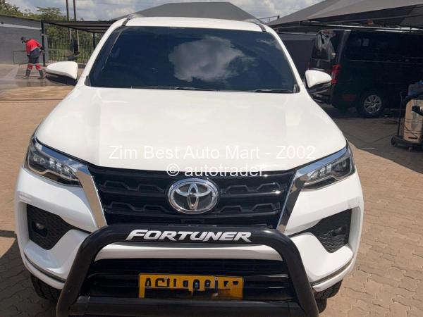 2021 - Toyota  Fortuner