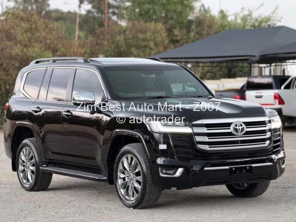 2024 - Toyota  Land cruiser 300 VX-R