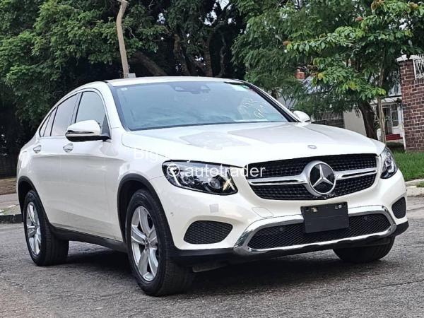 2018 - Mercedes Benz GLC