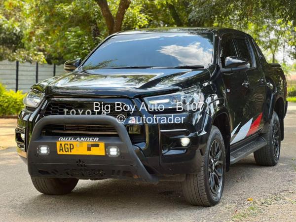 2023 - Toyota  HILUX GD6