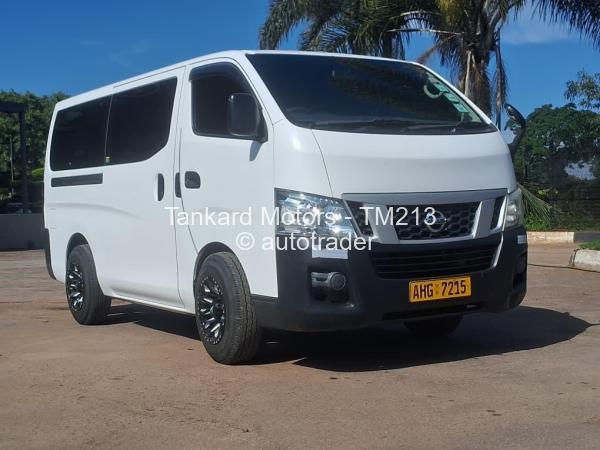 2016 - Nissan  NV350