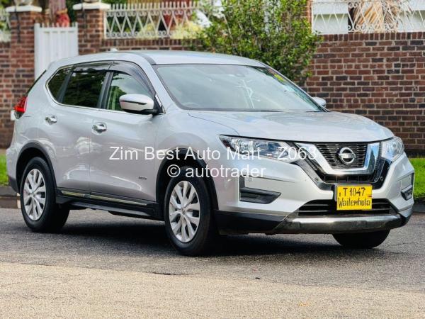 2019 - Nissan  Xtrail
