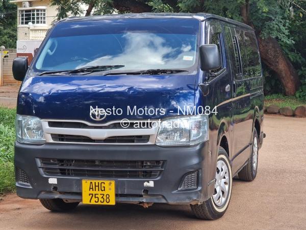 2013 - Toyota  Quantum