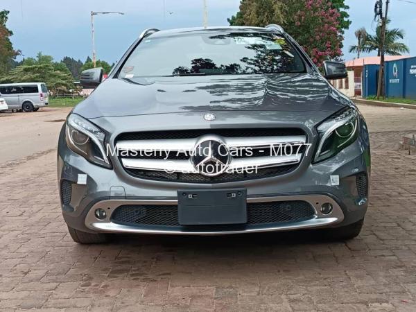 2016 - Mercedes Benz GLE