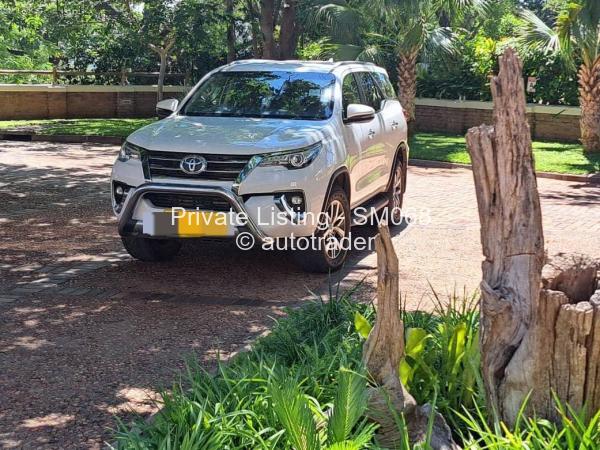 2019 - Toyota  Fortuner