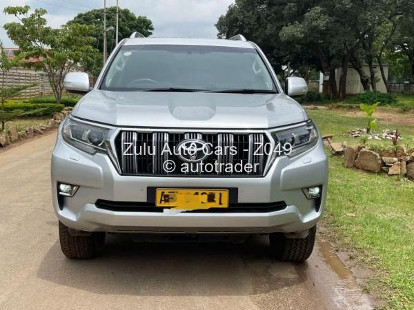 2019 - Toyota  Land Cruiser Prado